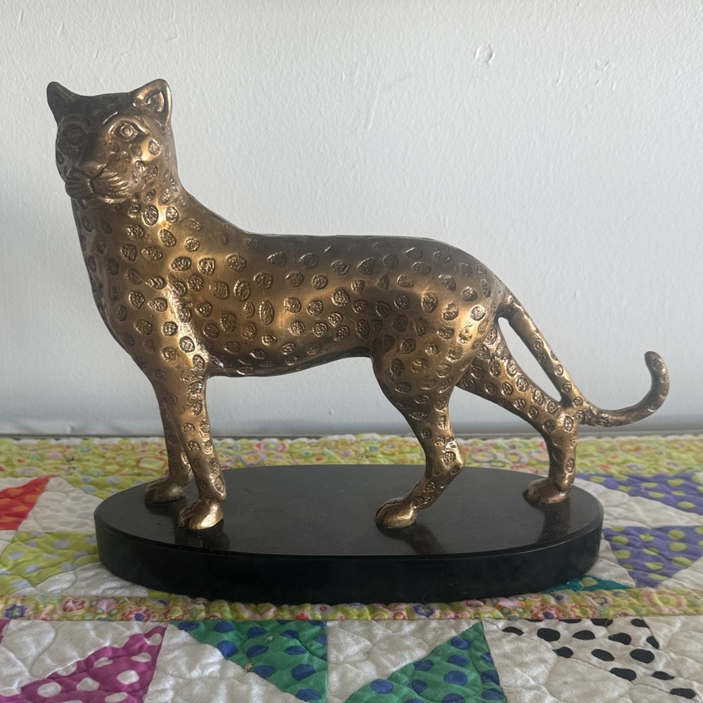 Vintage 60s/70s Brass Leopard Figurine, Eclectic Home Decor, Mid-Century Modern